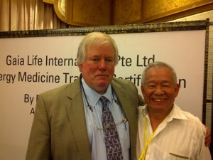 Dr Oschman trainer at Energy Medicine Foundational Certification Course, with Dr Guan